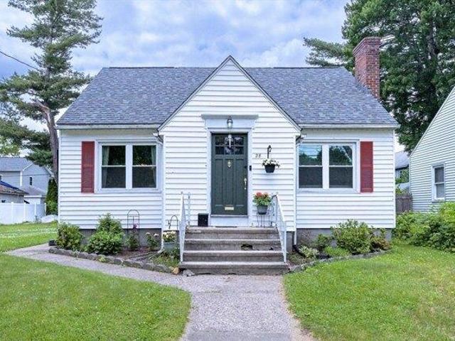 House for sale in Hampden, Massachusetts