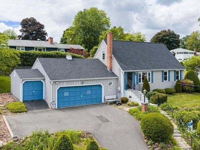 House for sale in Hampden, Massachusetts
