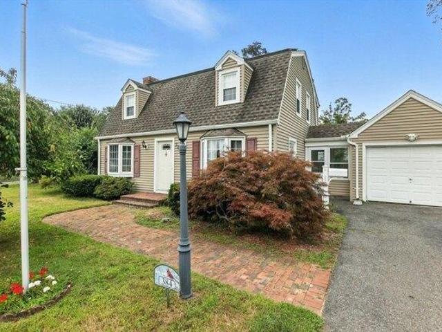 House for sale in Hampden, Massachusetts
