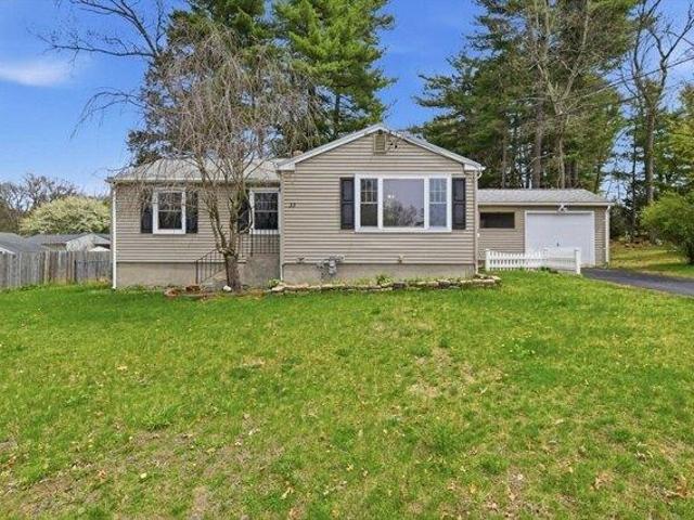 House for sale in Hampden, Massachusetts