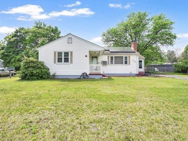 House for sale in Hampden, Massachusetts