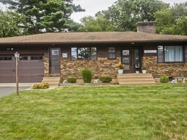 House for sale in Hampden, Massachusetts