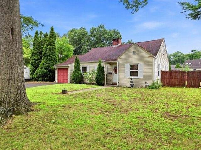 House for sale in Hampden, Massachusetts