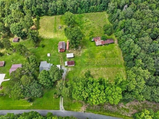 House for sale in Staley, North Carolina