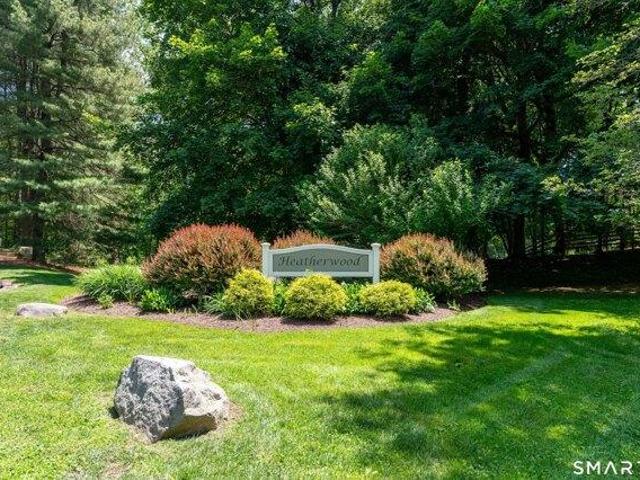 House for sale in Cos Cob, Connecticut