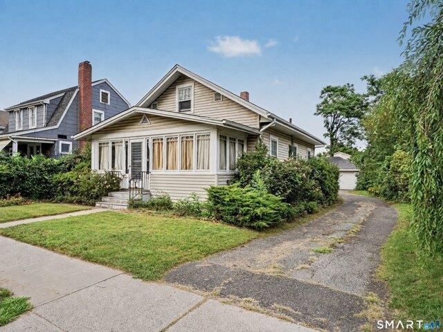 House for sale in Cos Cob, Connecticut