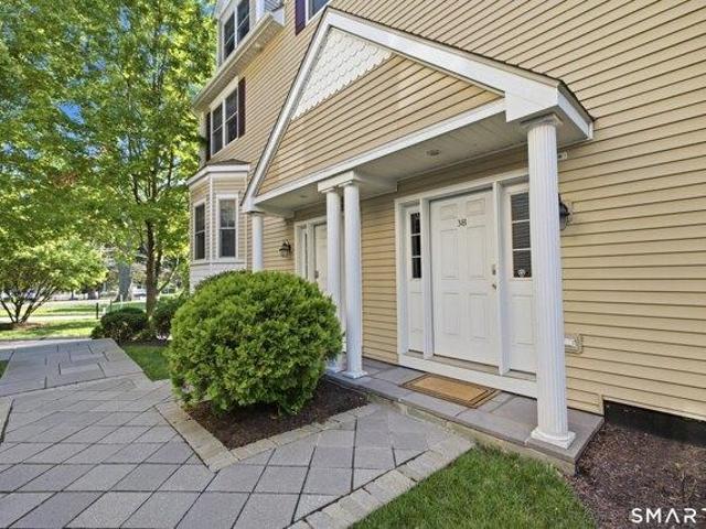 House for sale in Glenbrook, Stamford