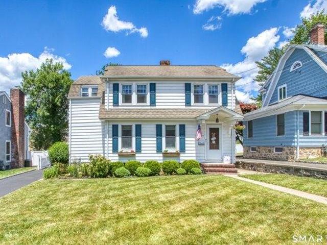 House for sale in Cos Cob, Connecticut
