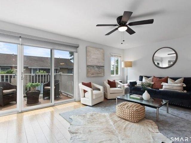 House for sale in Cos Cob, Connecticut