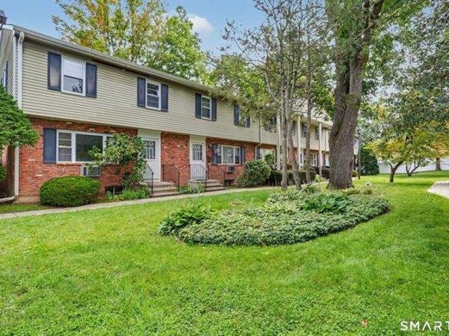 House for sale in Glenbrook, Stamford