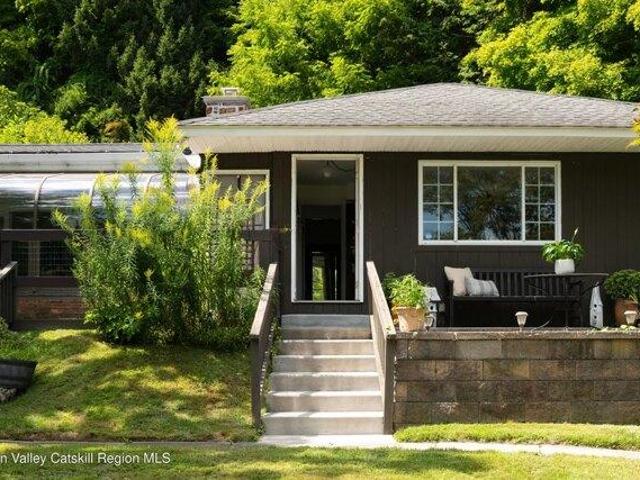 House for sale in New York