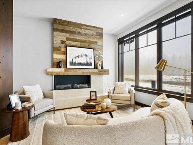 Condo for sale in Stateline