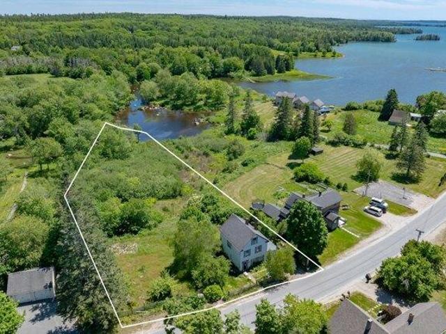 House for sale in Steuben, Washington County