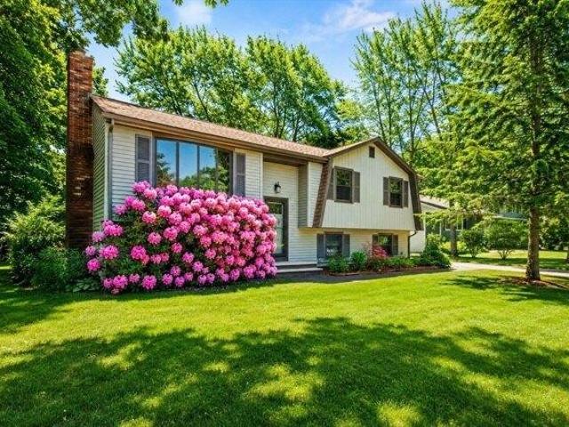 House for sale in Stoughton, Massachusetts