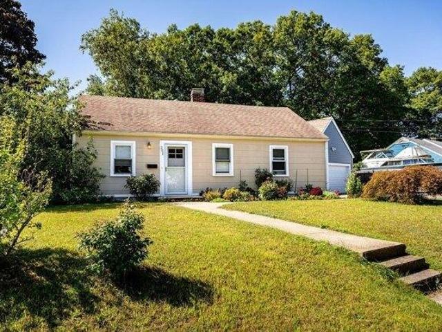 House for sale in Stoughton, Massachusetts