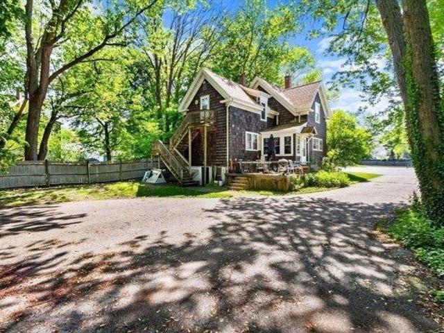 House for sale in Stoughton, Norfolk County