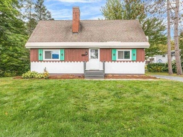 House for sale in West Branch, Stowe