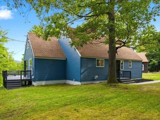 House for sale in Strafford, Strafford County