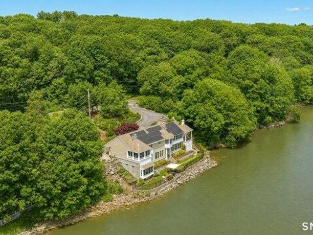 House for sale in Stratford, Connecticut