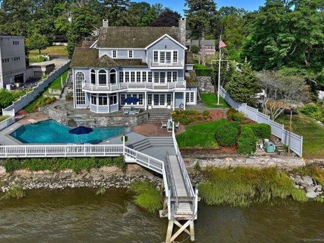 House for sale in Stratford, Connecticut