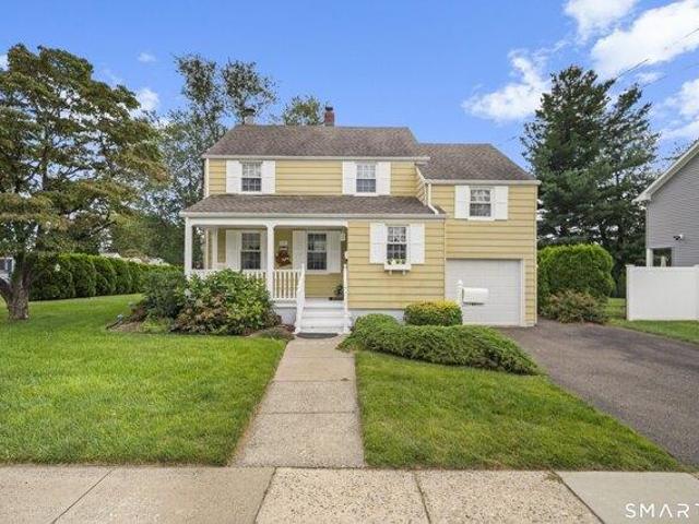 House for sale in Stratford, Greater Bridgeport Planning Region