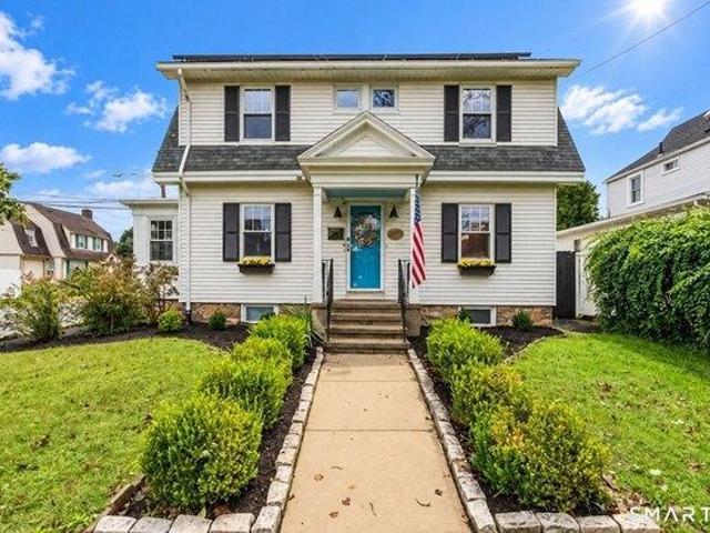 House for sale in Stratford, Greater Bridgeport Planning Region