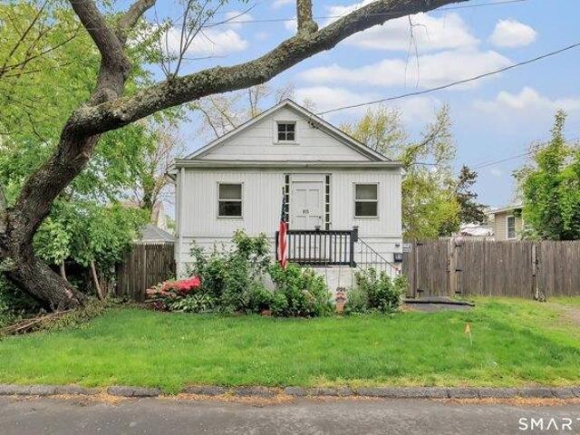 House for sale in Stratford, Connecticut