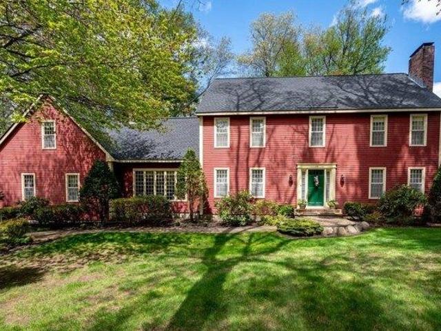 House for sale in New Hampshire