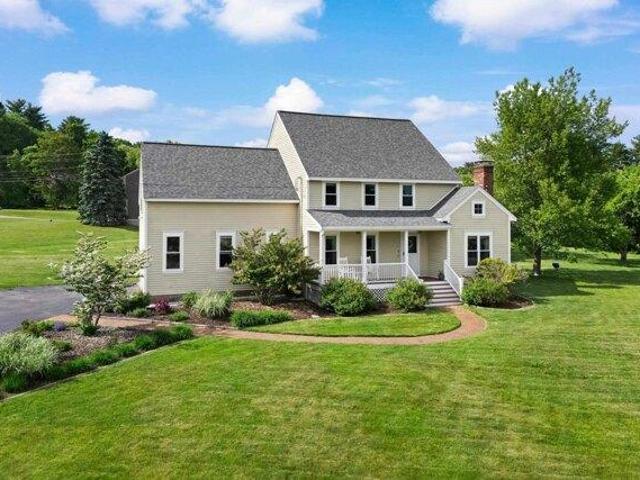 House for sale in New Hampshire