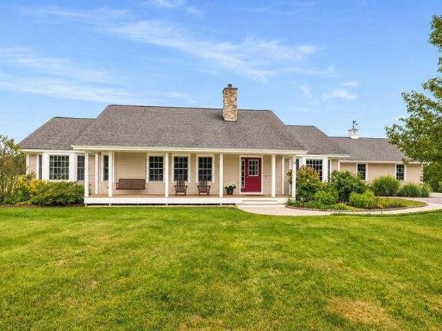 House for sale in New Hampshire
