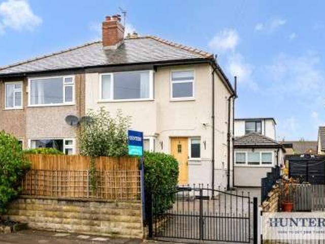 Studio for sale in Little London, Leeds