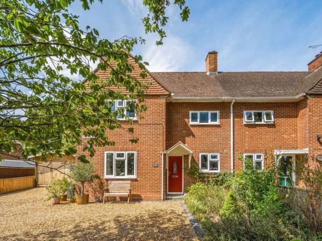 Studio for sale in Barton Stacey, Hampshire