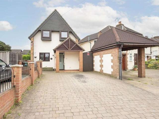 Studio for sale in Five Acres, Hertfordshire