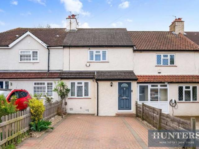 Studio for sale in Rosehill, Greater London