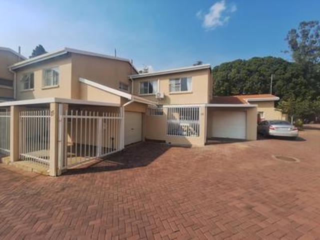 House for sale in Waterkloof, Gauteng