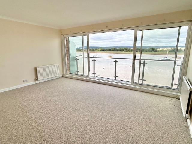 Apartment for rent in Watergate, Devon