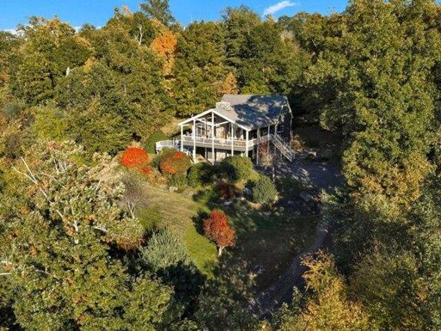 House for sale in Fiskdale, Sturbridge