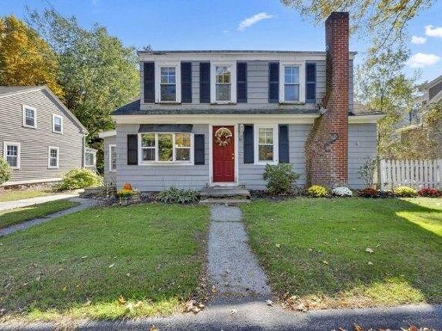 House for sale in Sturbridge Common Historic District, Sturbridge