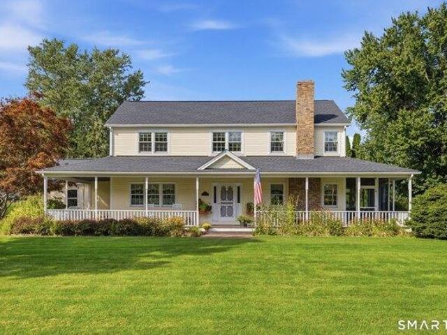 House for sale in Suffield, Capitol Planning Region