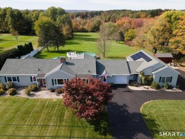 House for sale in Suffield, Capitol Planning Region