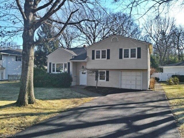 House for sale in Summit, New Jersey