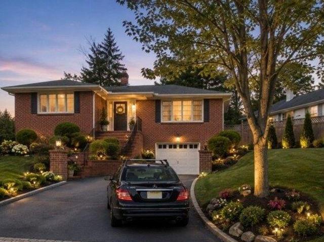 House for sale in Summit, Union County