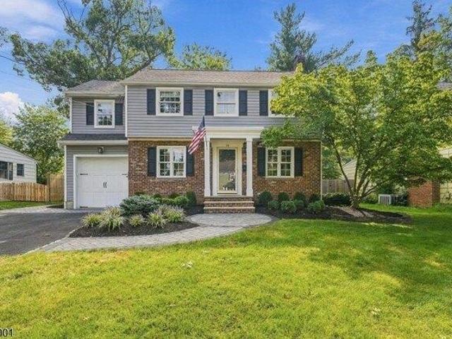 House for sale in Summit, Union County