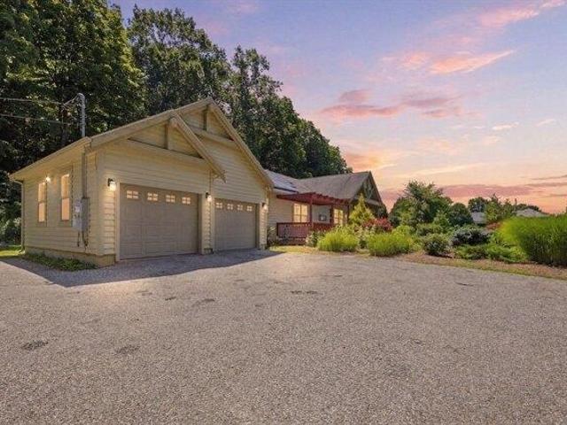 House for sale in Sunderland, Massachusetts