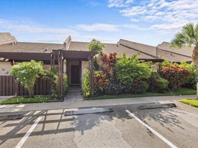 House for sale in Sunrise, Florida