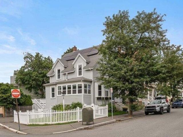 House for sale in Swampscott, Essex County