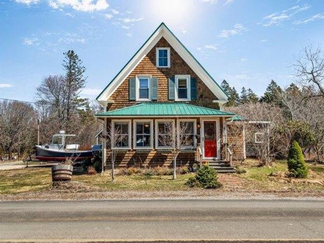 House for sale in Swans Island, Maine