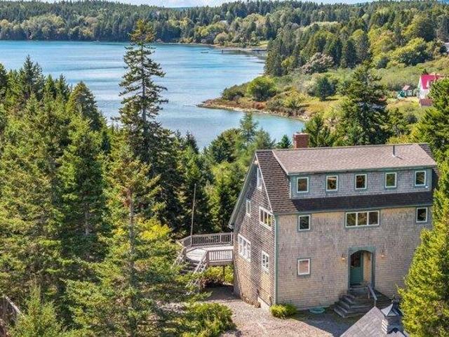 House for sale in Swan's Island, Hancock County