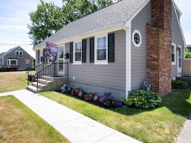 House for sale in Bristol, Massachusetts