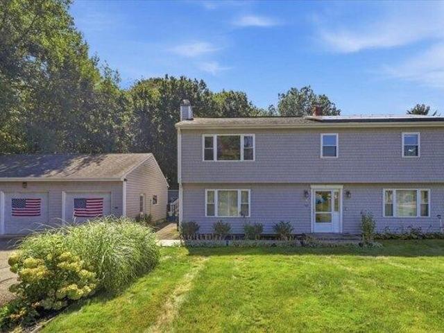 House for sale in Luther Corner, Swansea
